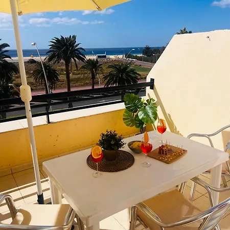 Korallo Terraza Con Vistas Y Playa